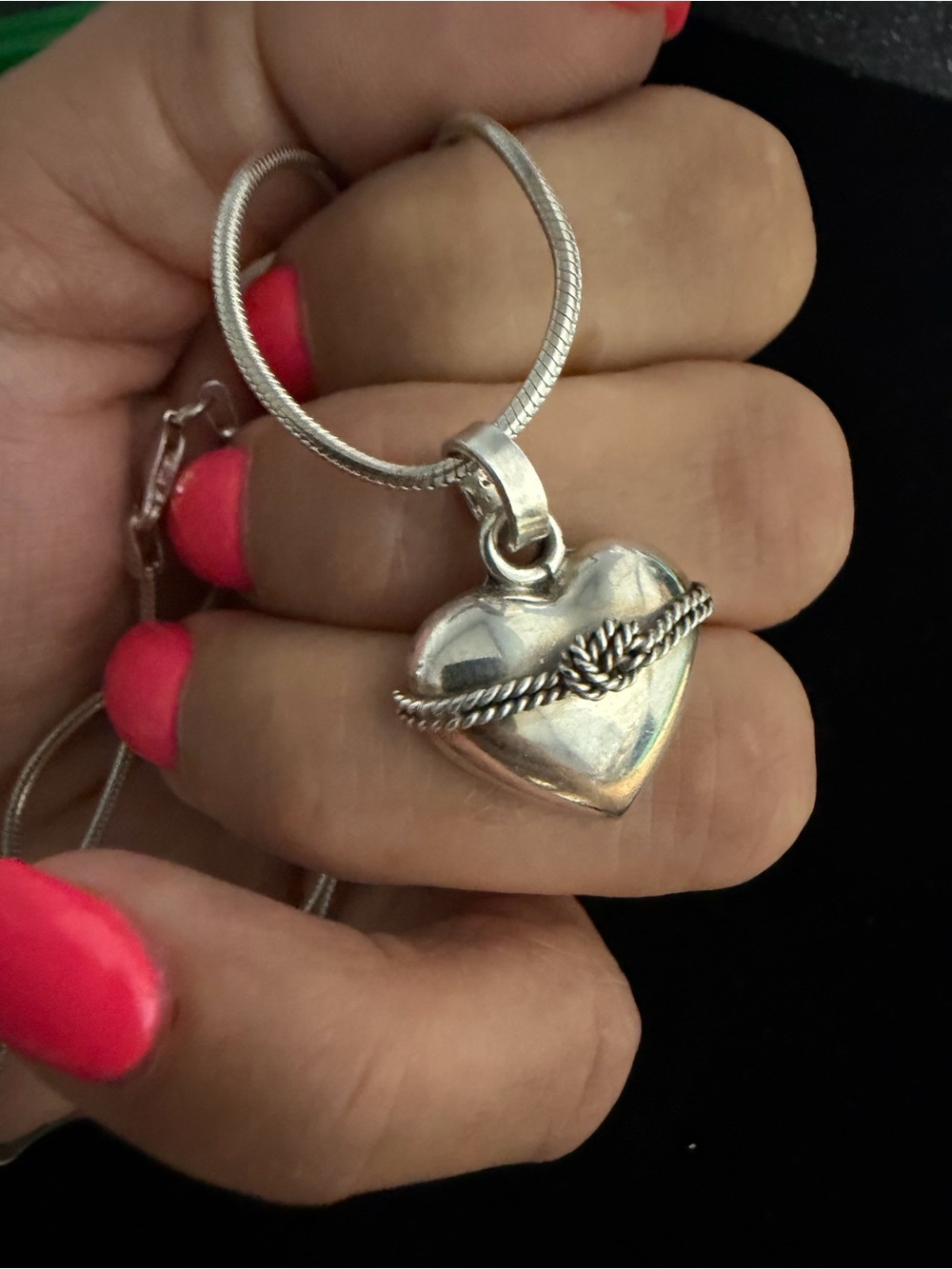 925 STERLING SILVER MEXICO HEART PENDANT AND SNAKE CHAIN